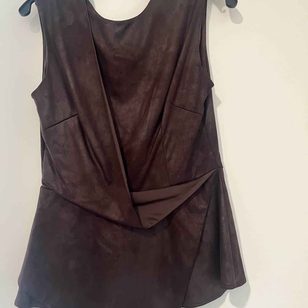 Nha Bhanh Brown Faux Suede Top Size 6
